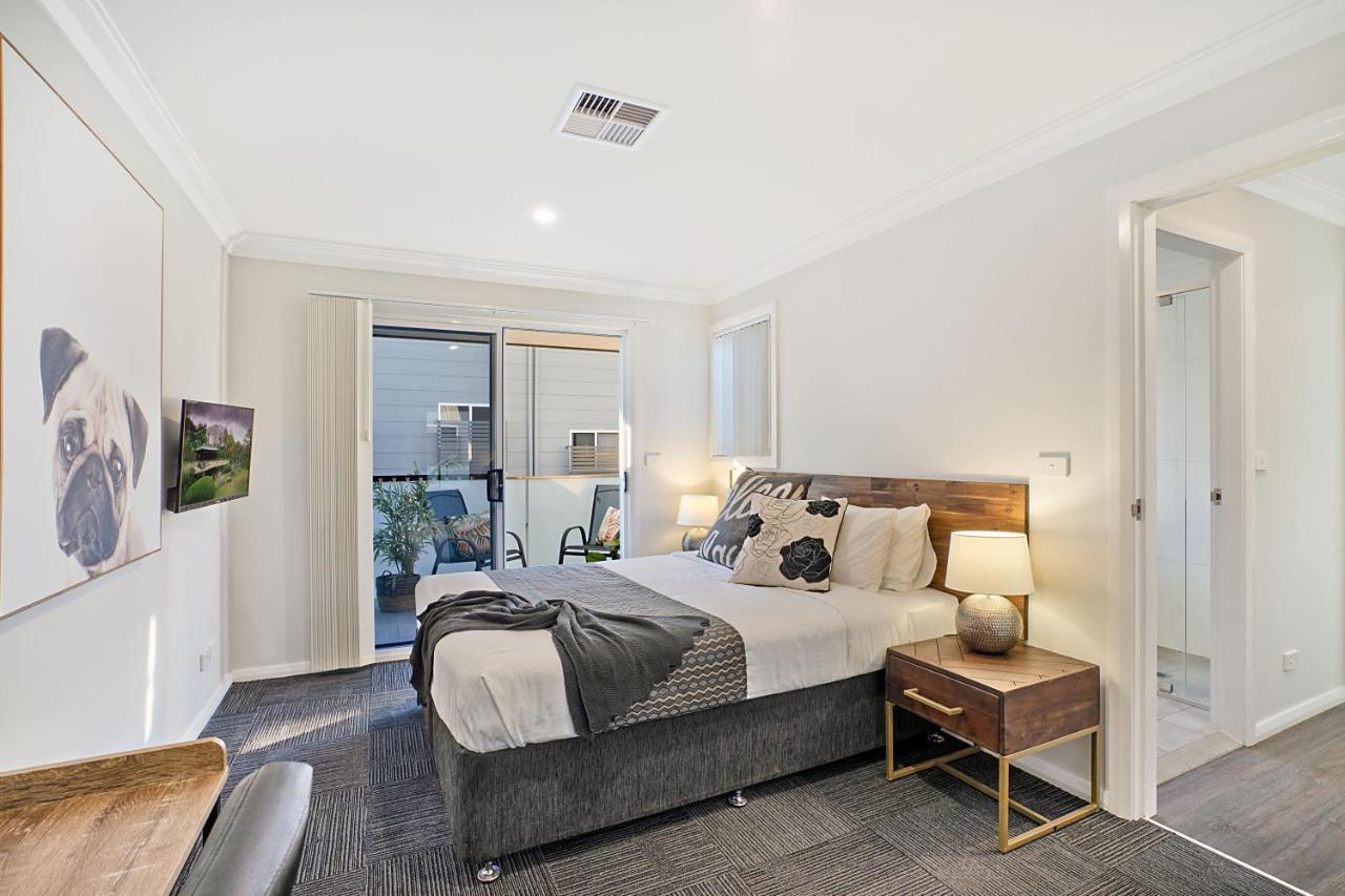 Newcastle Short Stay Accommodation - Birmingham Garden Townhouses Dış mekan fotoğraf