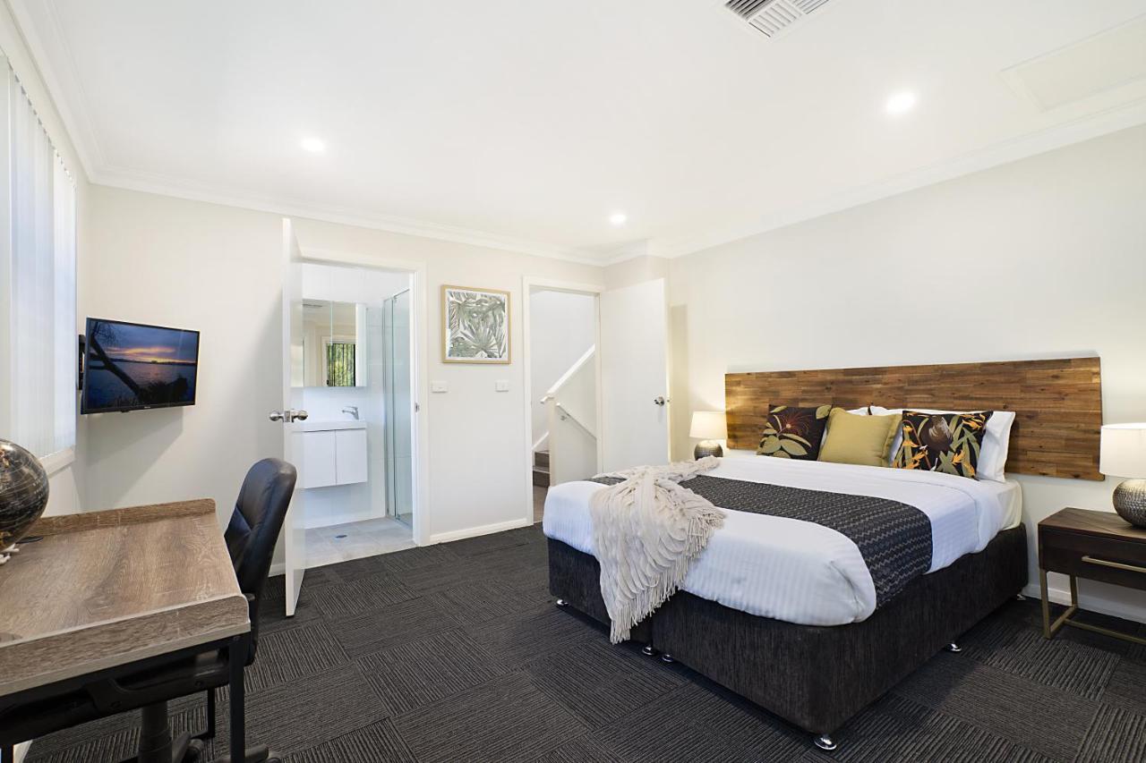 Newcastle Short Stay Accommodation - Birmingham Garden Townhouses Dış mekan fotoğraf