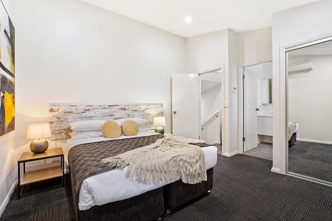 Newcastle Short Stay Accommodation - Birmingham Garden Townhouses Dış mekan fotoğraf