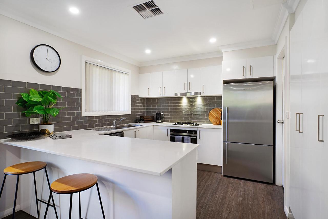 Newcastle Short Stay Accommodation - Birmingham Garden Townhouses Dış mekan fotoğraf